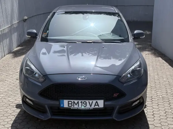Ford Focus 2.0 EcoBoost ST c/ Pack Pele Desportiva 3