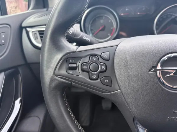 Opel Astra 1.6 CDTI Innovation S/S 38