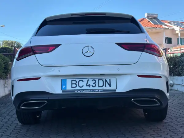 Mercedes-Benz CLA 200 d Shooting Brake AMG Line Aut. 22