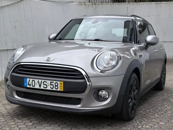 MINI 5 Portas One 10