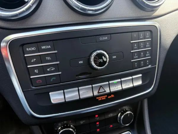 Mercedes-Benz CLA 180 d Shooting Brake Urban Aut. 50
