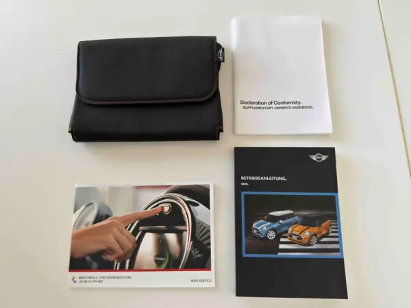 MINI 3 Portas Cooper S 52