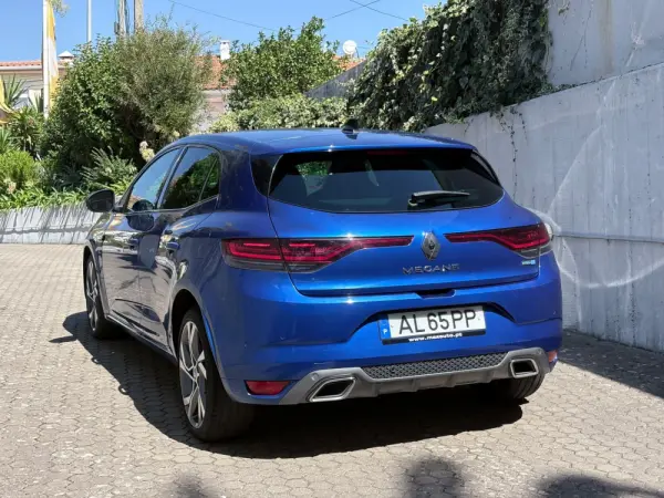 Renault Mégane 1.6 Plug-In R.S. Line 26