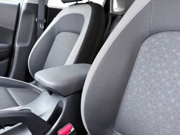 Hyundai Kauai 1.0 T-GDi Premium Tec.Preto 31