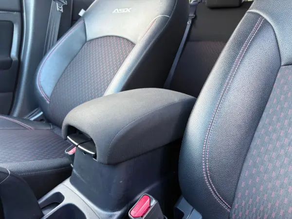 Mitsubishi ASX 1.6 DI-D Intense Black Edition 31