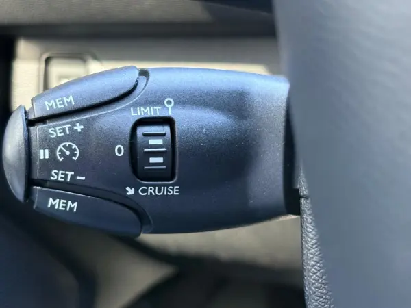 Peugeot 308 SW 1.5 BlueHDi Allure 39