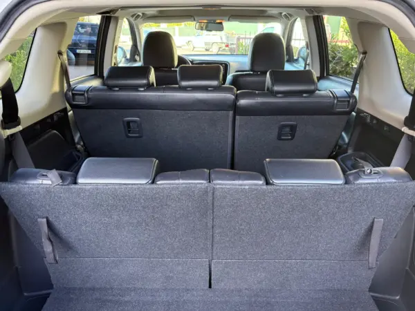 Mitsubishi Outlander 2.2 DI-D Instyle Navi 7