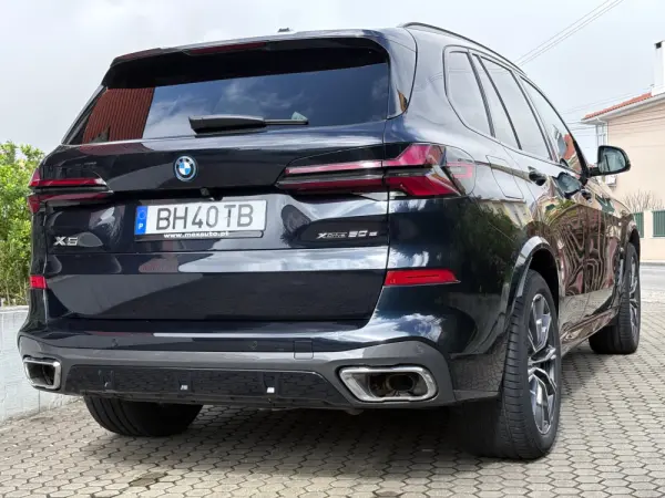 BMW X5 50 e xDrive Edição Desportiva M 22
