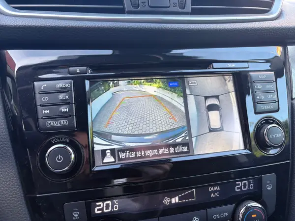 Nissan Qashqai 1.2 DIG-T N-Connecta 18 43