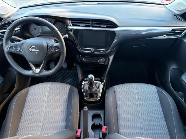 Opel Corsa 1.2 Business 6
