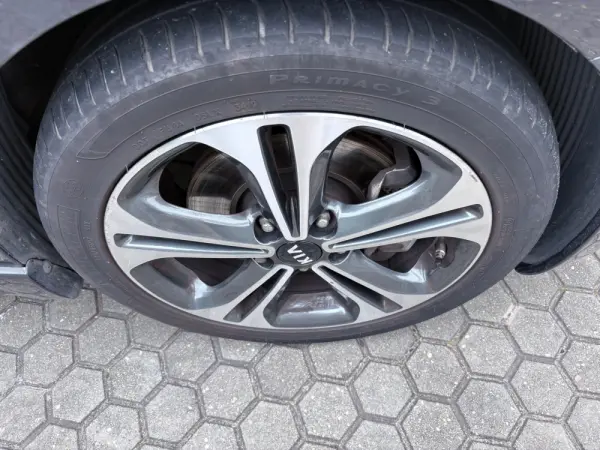 Kia Ceed 1.6 CRDi GT Line 12