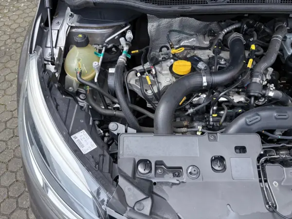 Renault Captur 0.9 TCE Exclusive 18