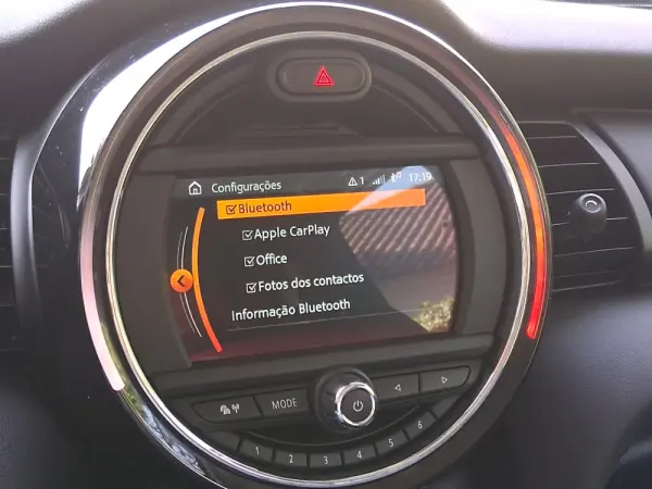 MINI 5 Portas One Auto 41