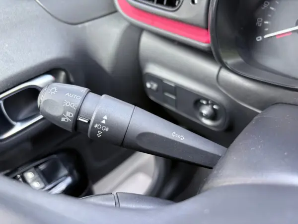 Citroën C3 1.2 PureTech C-Series 37