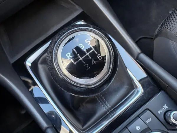 Mazda 3 1.5 Sky-G Evolve HS Navi 49