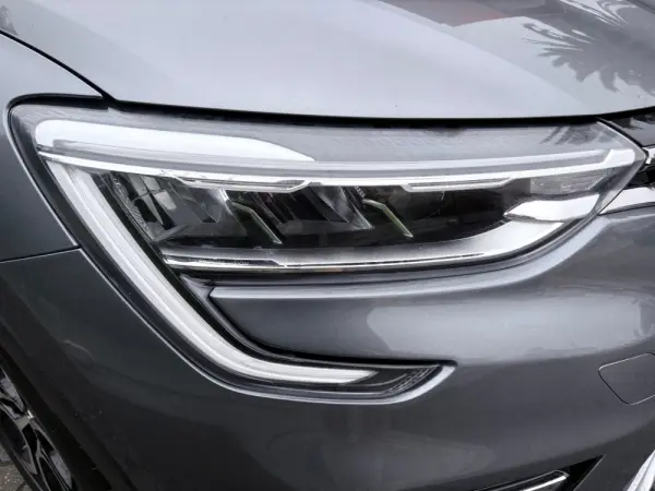 Renault Arkana 1.6 E-Tech Intens 14