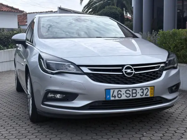 Opel Astra 1.6 CDTI Innovation S/S 9