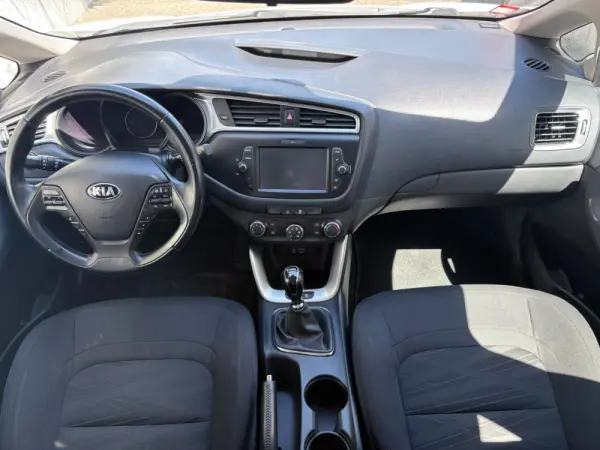 Kia Ceed SW 1.6 CRDi Nav Line 6