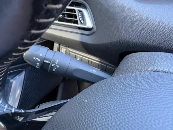 Peugeot 308 SW 1.5 BlueHDi Allure 38