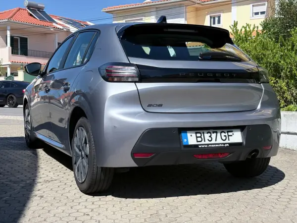 Peugeot 208 1.2 PureTech Active Pack 23
