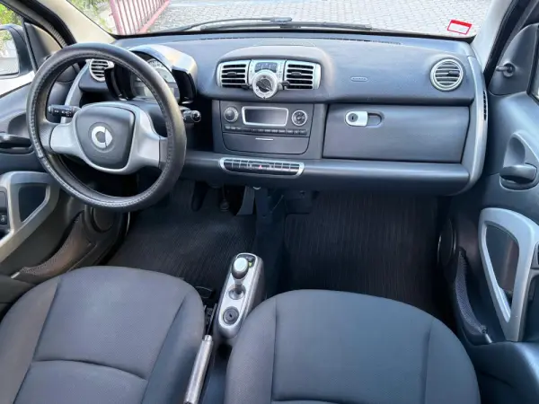 Smart ForTwo Coupé 1.0 Pure 61 29