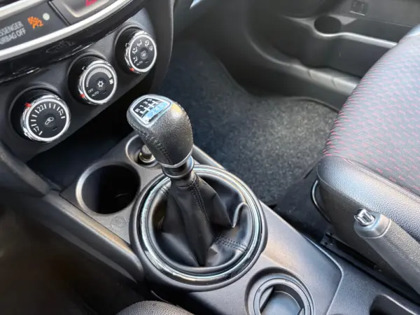 Mitsubishi ASX 1.6 DI-D Intense Black Edition 47