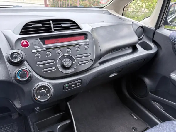 Honda Jazz 1.2 i-VTEC City 42