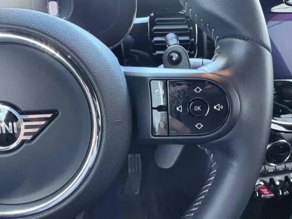 MINI 3 Portas John Cooper Works Auto Desportiva 38