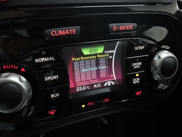 Nissan Juke 1.2 DIG-T Acenta Connect 50