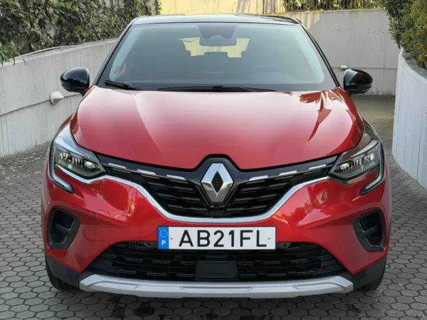 Renault Captur 1.0 TCe Exclusive 3