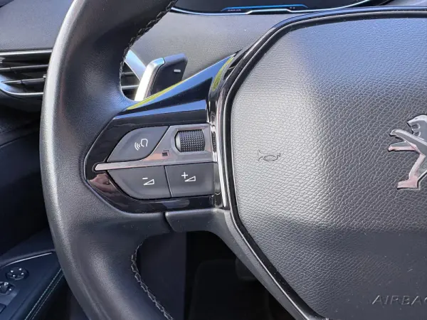 Peugeot 5008 1.2 PureTech Allure EAT8 35