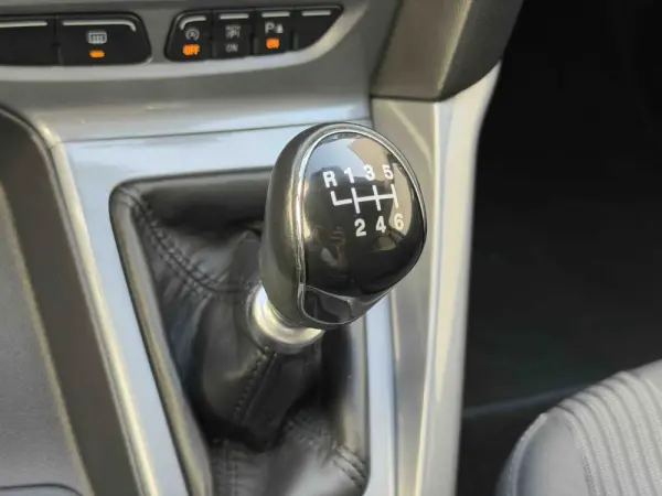 Ford Focus 1.0 SCTi Trend 48