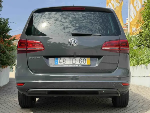 Volkswagen Sharan 2.0 TDI Blue Highline 24