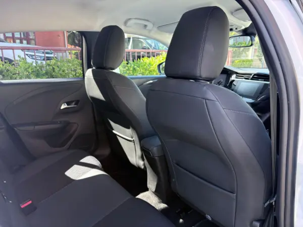 Opel Corsa 1.2 T Edition 54