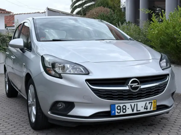 Opel Corsa 1.2 Dynamic 9