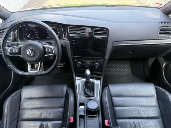 Volkswagen Golf 1.4 GTE Plug-in 6