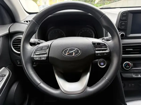 Hyundai Kauai 1.0 T-GDi Premium Tec.Preto 37