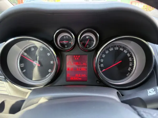 Opel Zafira 2.0 CDTI Cosmo 38