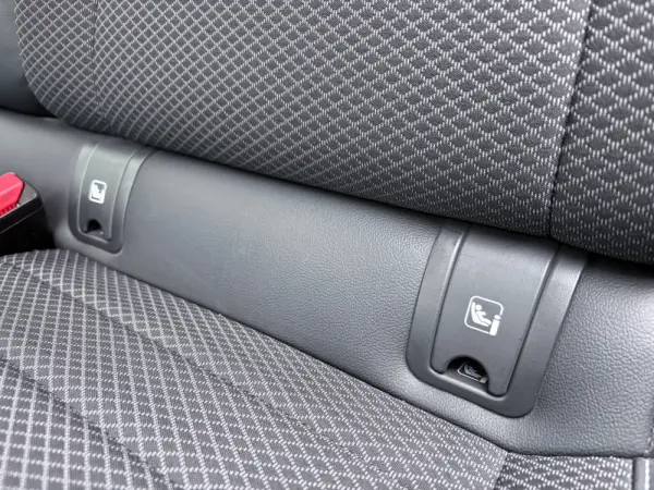 Renault Arkana 1.6 E-Tech Intens 56