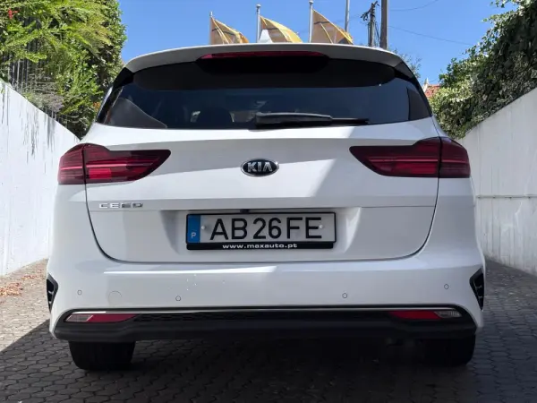 Kia Ceed SW 1.4 T-GDI Drive+SRF 7DCT 23