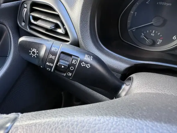 Hyundai i30 1.6 CRDi STyle Plus 38