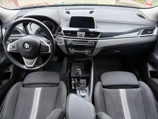 BMW X2 16 d sDrive Auto Advantage 6
