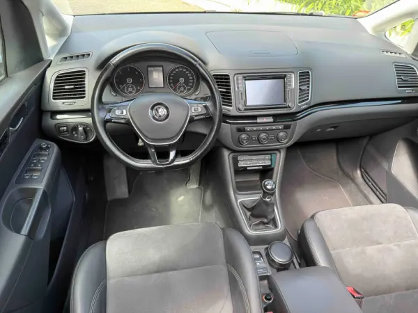 Volkswagen Sharan 2.0 TDI Blue Highline 28