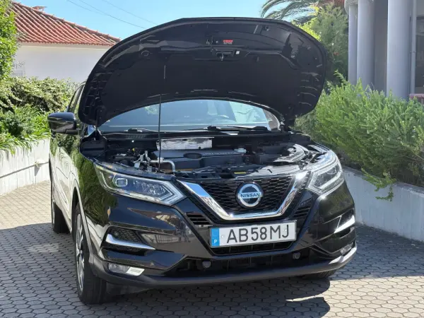 Nissan Qashqai 1.5 dCi N-Connecta J18 17