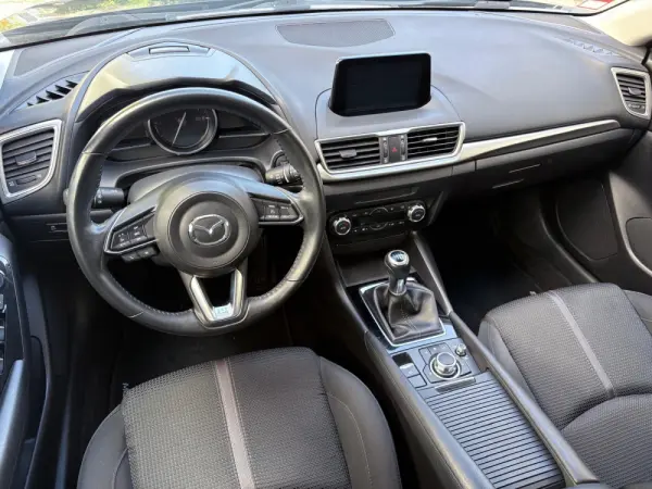 Mazda 3 1.5 Sky-G Evolve HS Navi 27