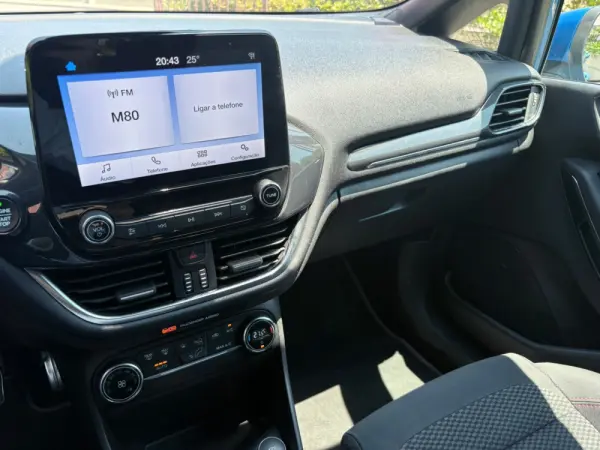 Ford Fiesta 1.0 EcoBoost ST-Line 47