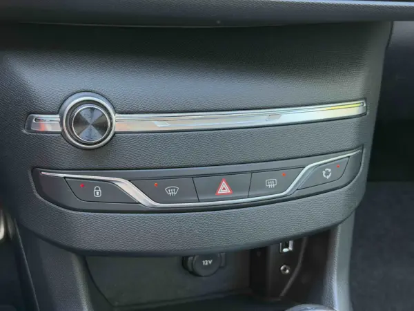 Peugeot 308 1.6 BlueHDi Style 49