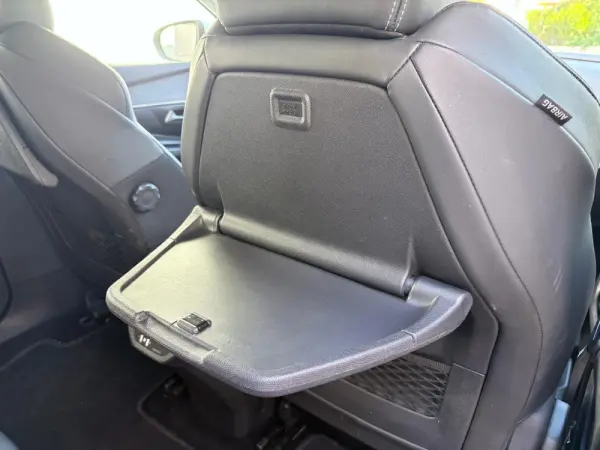 Peugeot 5008 1.2 PureTech Allure EAT8 59