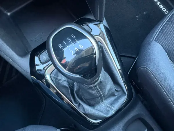 Opel Corsa 1.2 T Edition 49