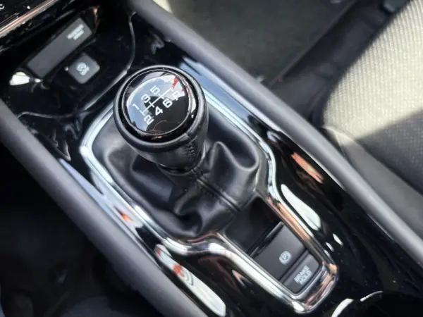 Honda HR-V 1.6 i-DTEC Comfort 44